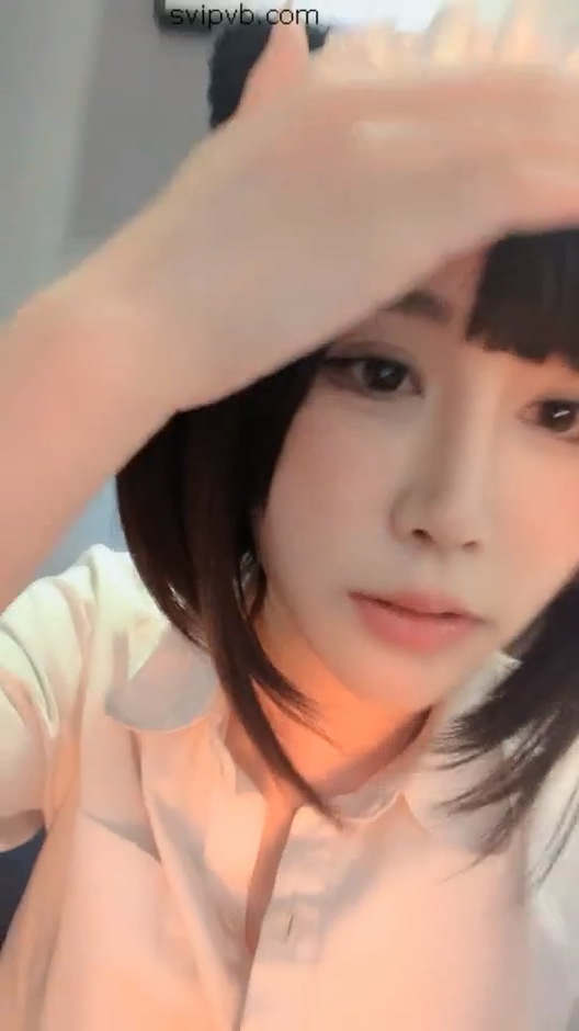 白白白羊露脸 白丝+黑丝[MP4/8V/2.45G]