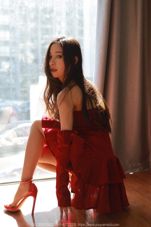 [IESS异思趣向] 2023.12.27 丝享家 1622 美子《美女阳光浴》[77P