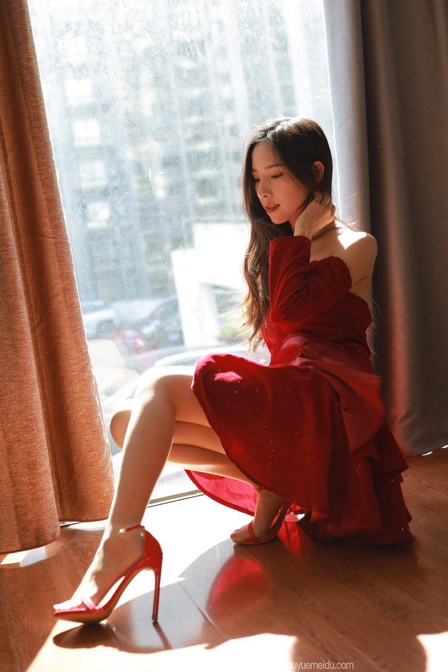 [IESS异思趣向] 2023.12.27 丝享家 1622 美子《美女阳光浴》[77P