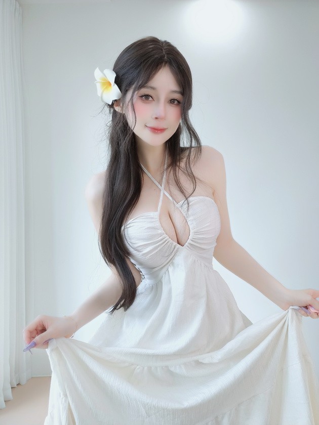 白银81 - NO.195 Fantia 2025年9月会员合集(15套)[96P-6V-1.45G]