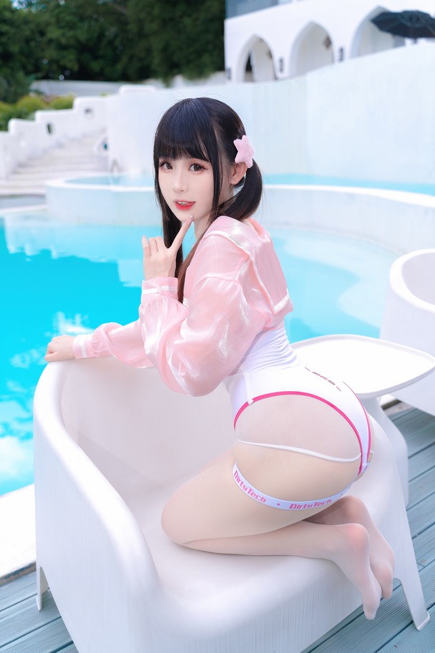 miko酱ww - NO.072 粉白海月姬 [29P-553MB]