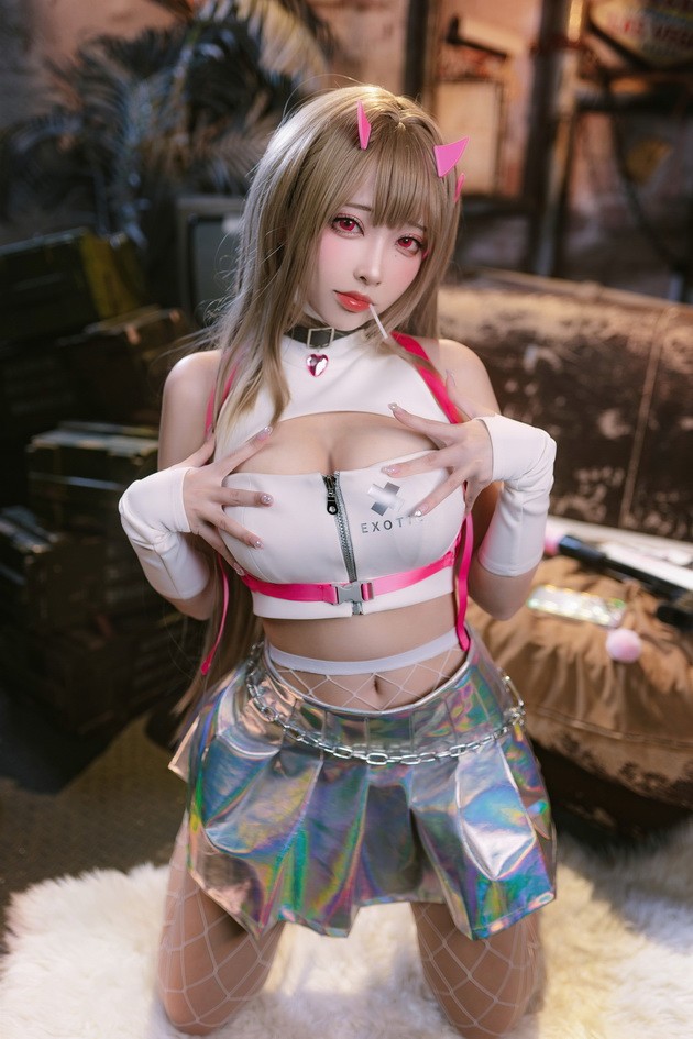 m本@ – NO.009 毒蛇[34P-95.2M]